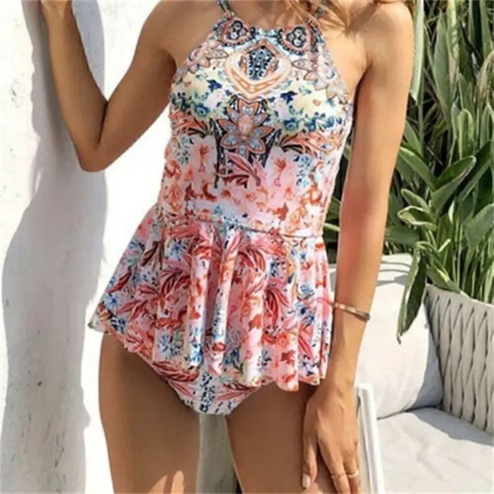 NEW! Pretty Bohemian Pattern Flounce Halter Tankini Tie Back Beach - Picture 1 of 3